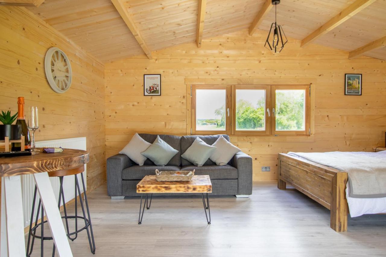 Choller Lake Lodges - Primrose Cabin With Private Hot Tub Аръндел Екстериор снимка