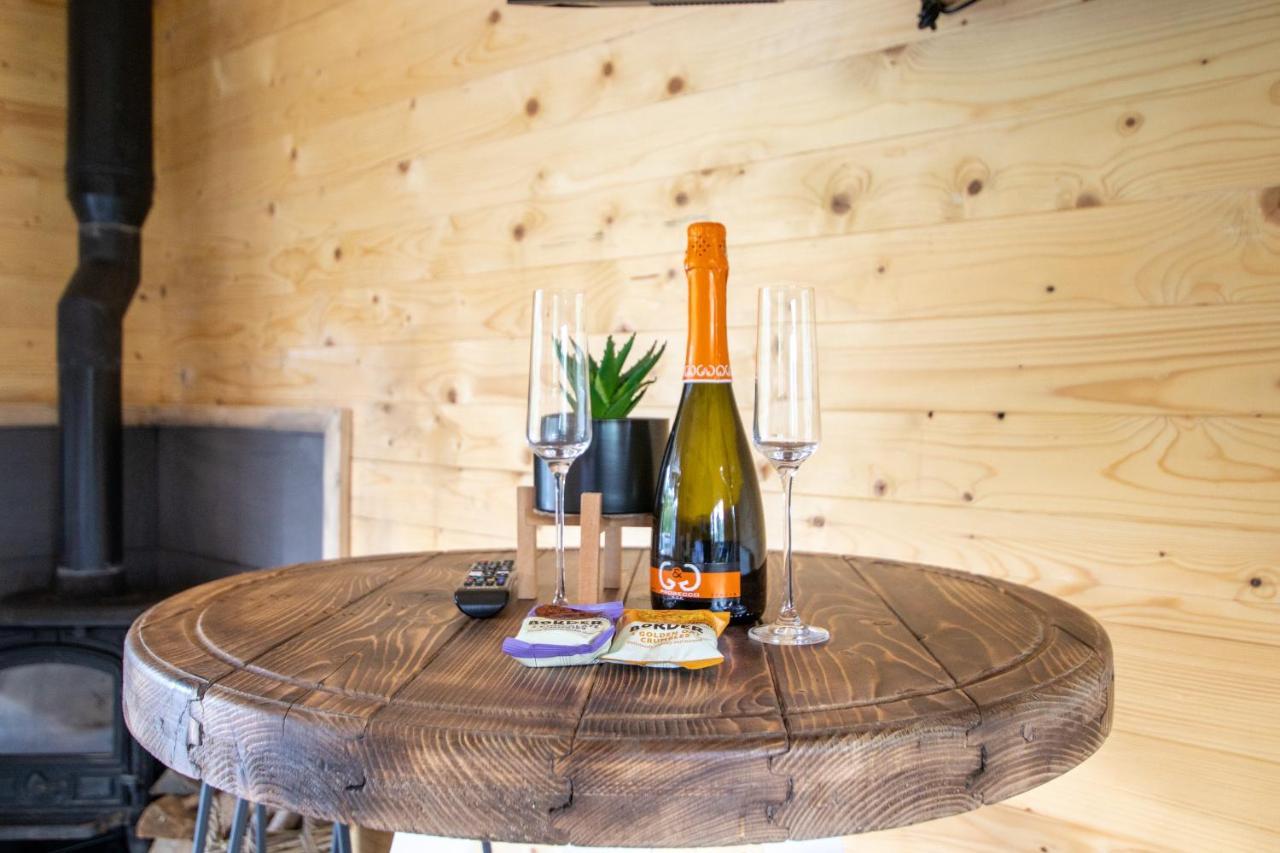 Choller Lake Lodges - Primrose Cabin With Private Hot Tub Аръндел Екстериор снимка