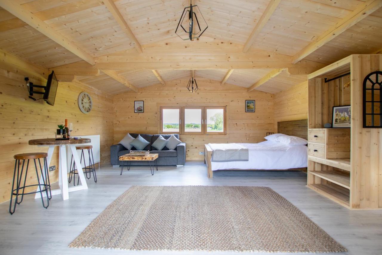 Choller Lake Lodges - Primrose Cabin With Private Hot Tub Аръндел Екстериор снимка